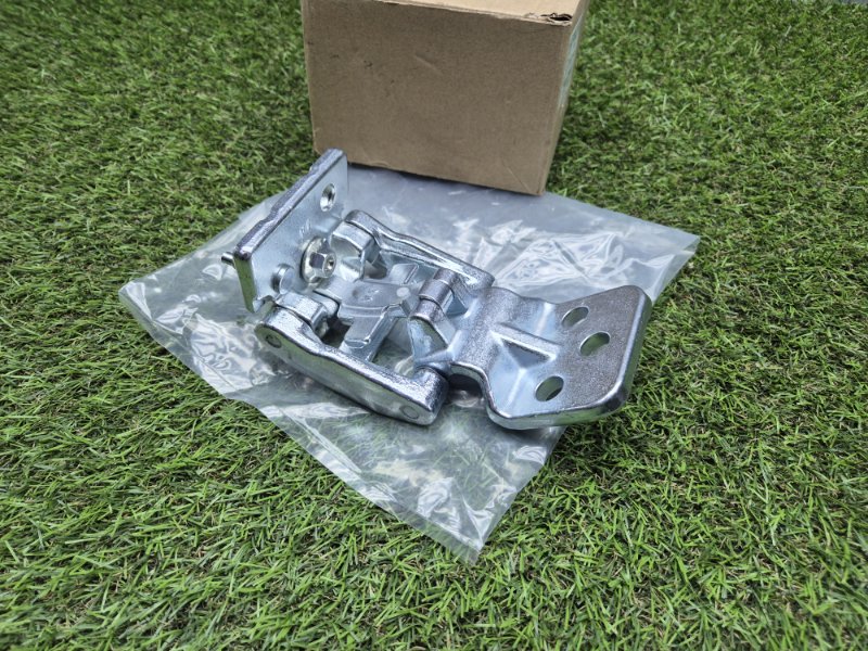 Петля двери Ford Transit 2014+ 1883873, задняя